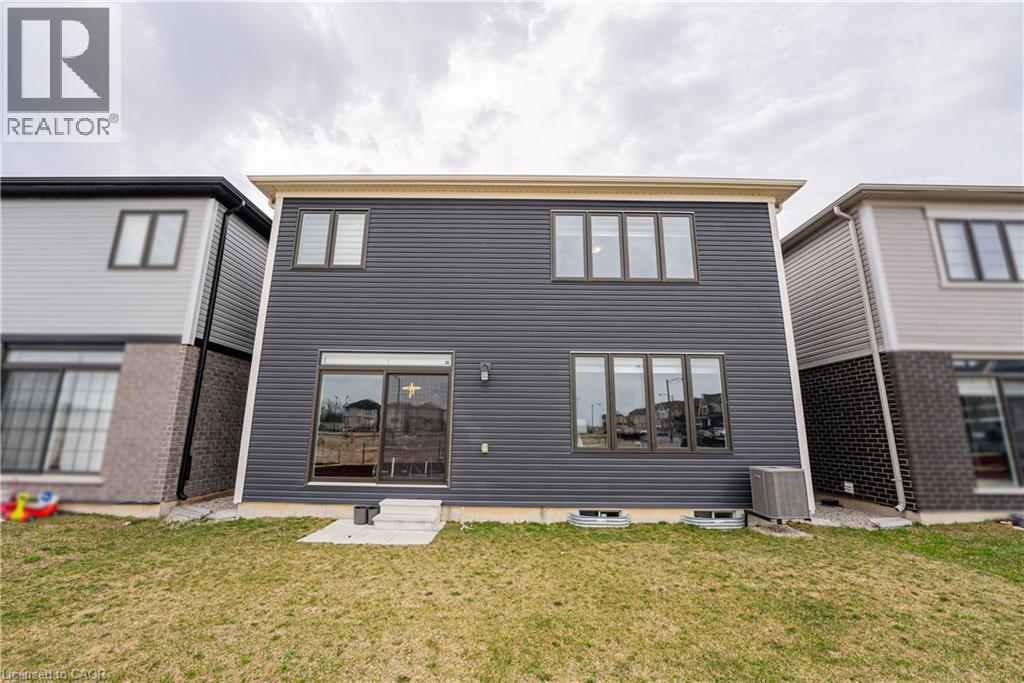 22 OAKTREE Drive, Caledonia, Ontario, N3W0E6 — Photo 41