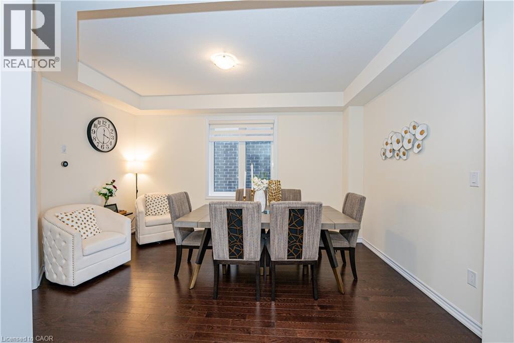 22 OAKTREE Drive, Caledonia, Ontario, N3W0E6 — Photo 6