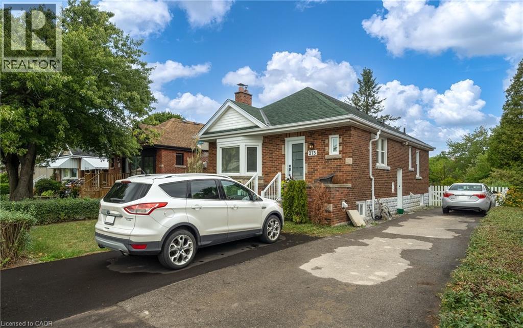 213 INVERNESS Avenue E Unit# BSMT, Hamilton, Ontario, L9A1H1 — Photo 2