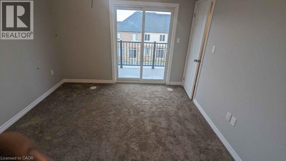 4 OAT Lane, Kitchener, Ontario, N2R1R7 — Photo 11