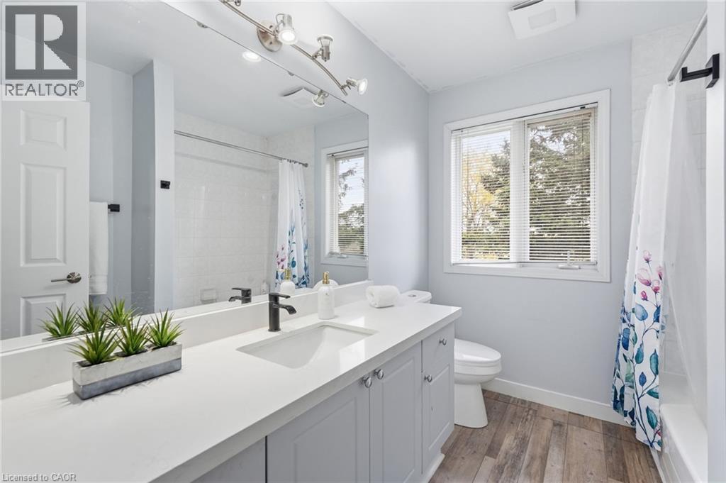 5010 BUNTON Crescent, Burlington, Ontario, L7L6H2 — Photo 25