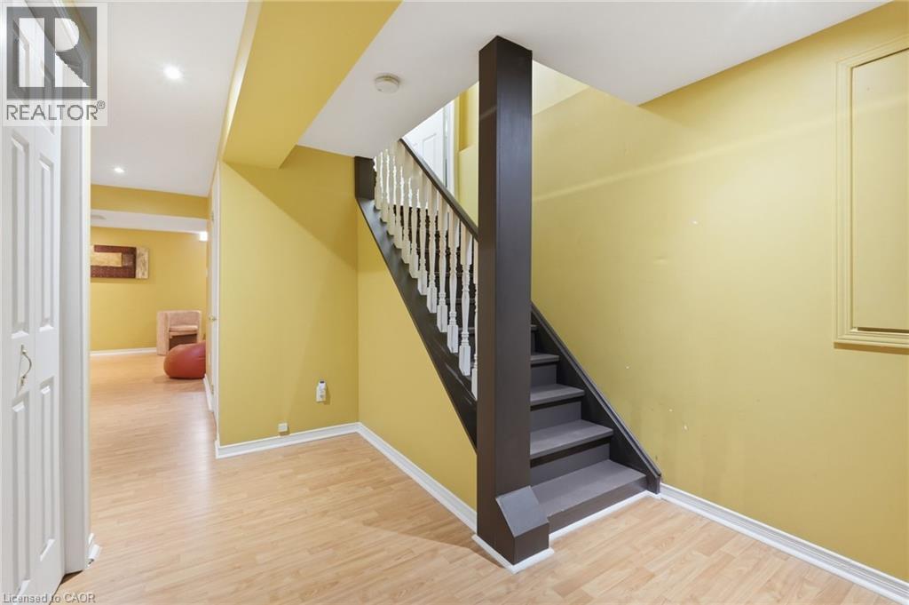 5010 BUNTON Crescent, Burlington, Ontario, L7L6H2 — Photo 39