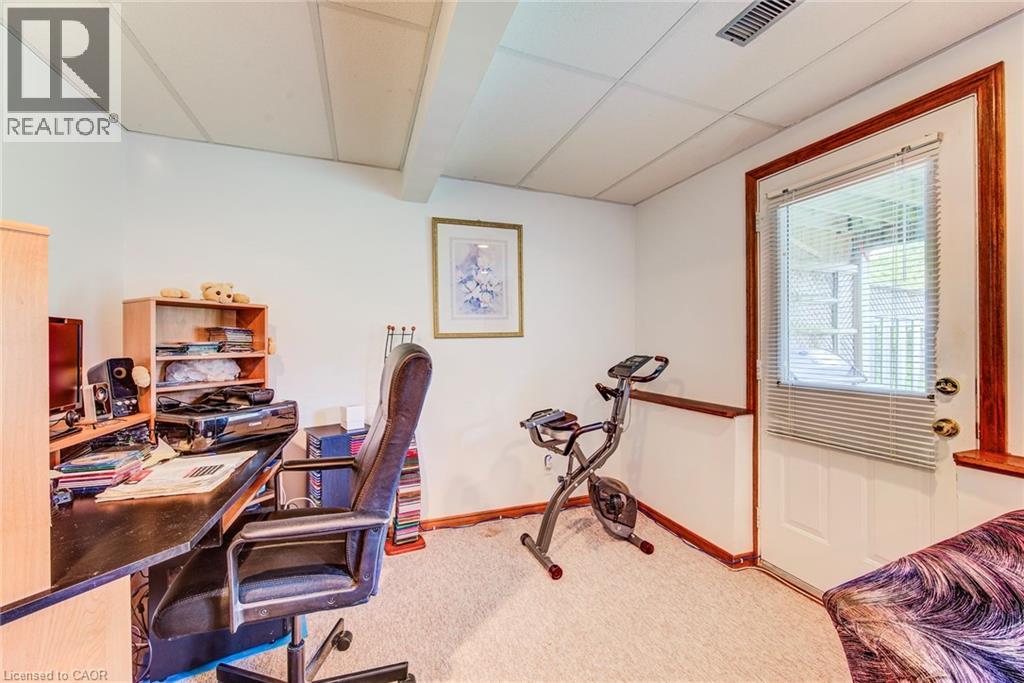 79 BREMBEL Street, Kitchener, Ontario, N2B3T7 — Photo 33