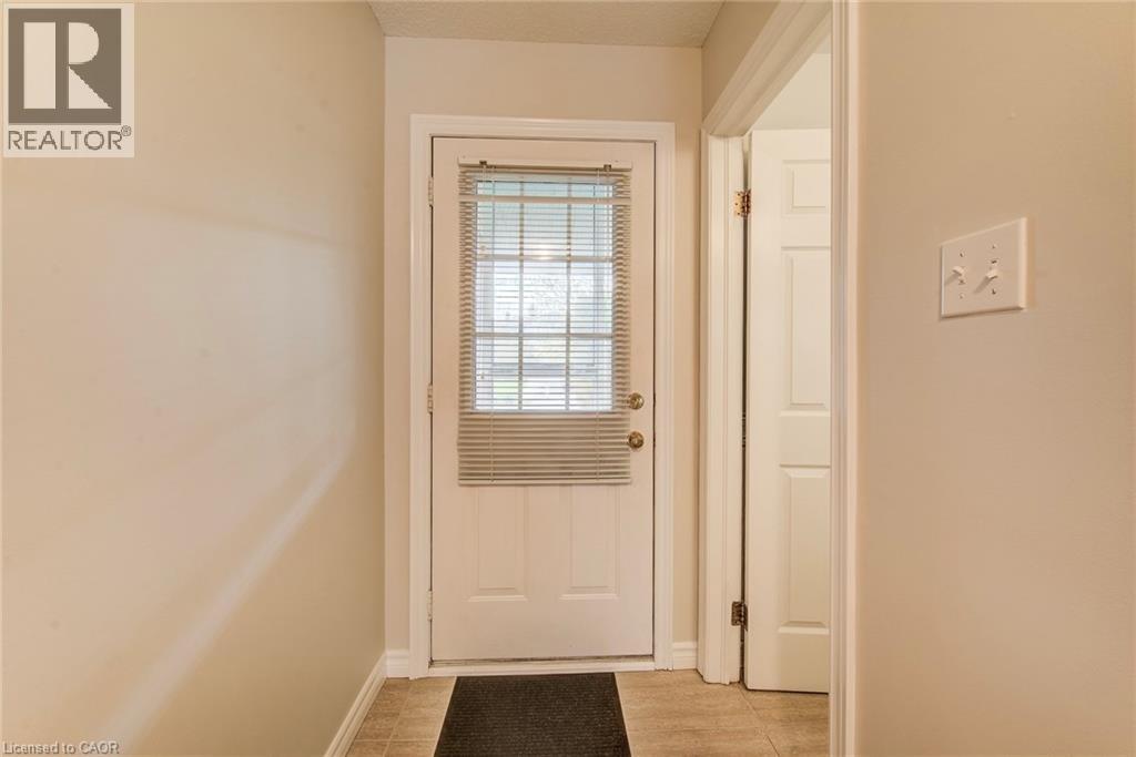 79 BREMBEL Street, Kitchener, Ontario, N2B3T7 — Photo 4