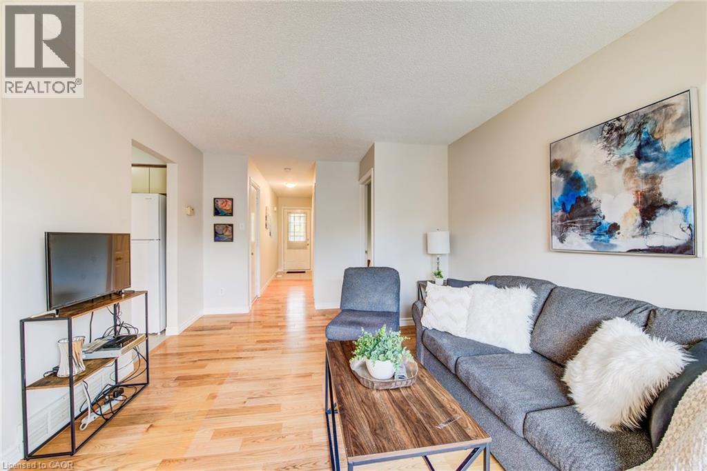 79 BREMBEL Street, Kitchener, Ontario, N2B3T7 — Photo 5