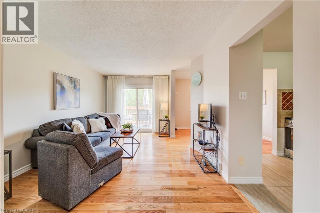79 BREMBEL Street, Kitchener, Ontario, N2B3T7 — Photo 7