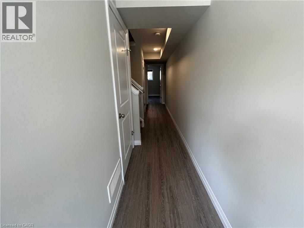 24 MORRISON Road Unit# A3, Kitchener, Ontario, N2A0L1 — Photo 2
