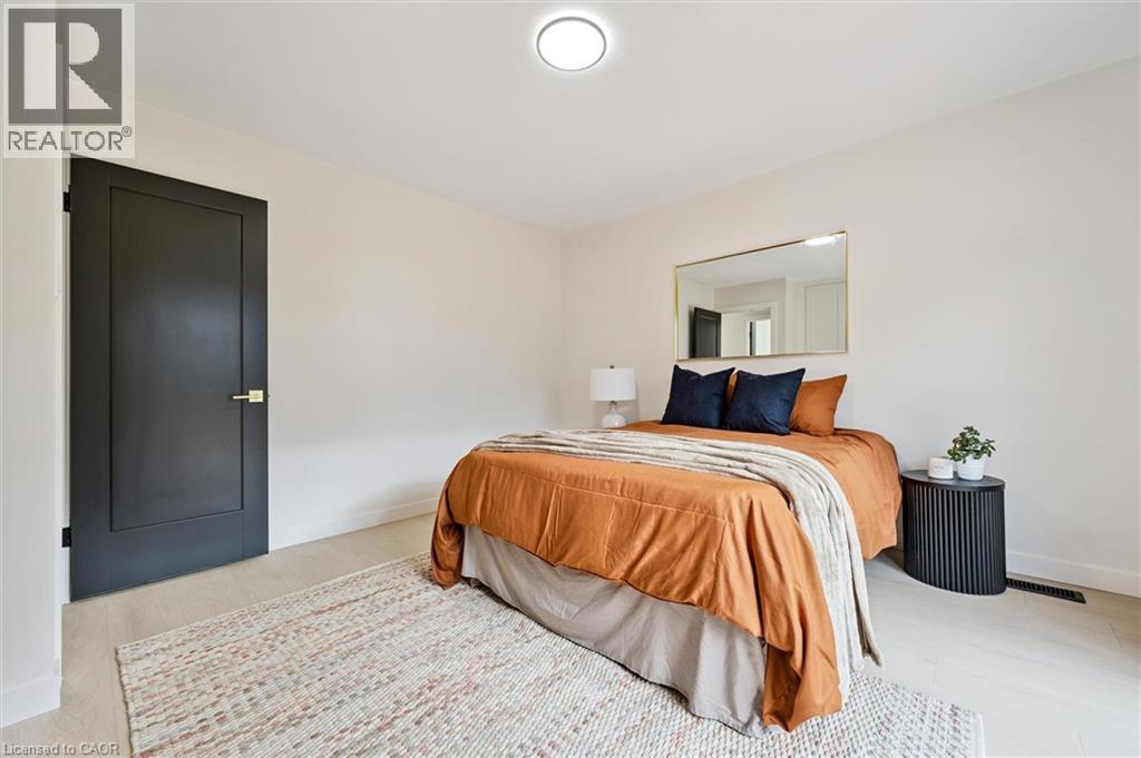 459 DRUMMERHILL Crescent, Waterloo, Ontario, N2T1G3 — Photo 10