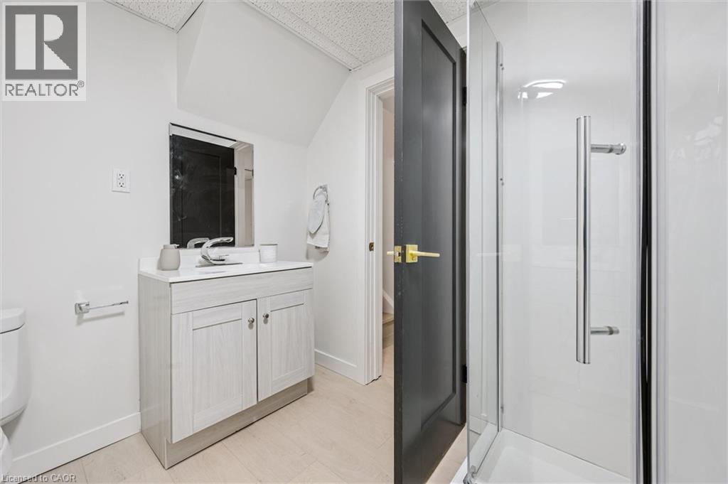 459 DRUMMERHILL Crescent, Waterloo, Ontario, N2T1G3 — Photo 15
