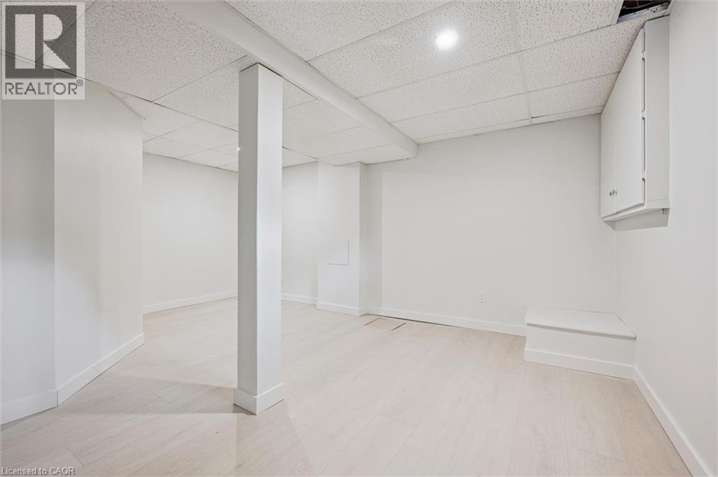 459 DRUMMERHILL Crescent, Waterloo, Ontario, N2T1G3 — Photo 16