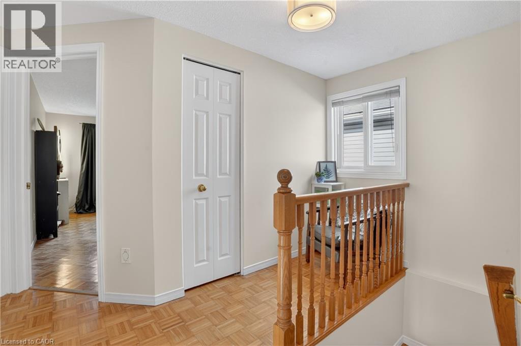 331 KEEWATIN Avenue, Kitchener, Ontario, N2B3W3 — Photo 29