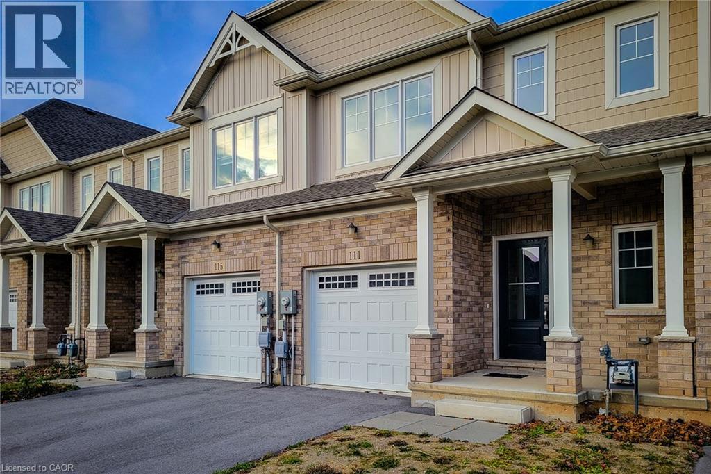 111 ALICIA Crescent, Thorold, Ontario, L2V0M2 — Photo 3