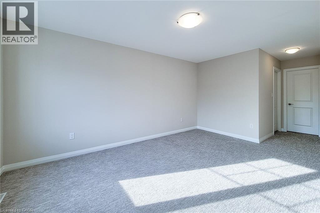 111 ALICIA Crescent, Thorold, Ontario, L2V0M2 — Photo 31