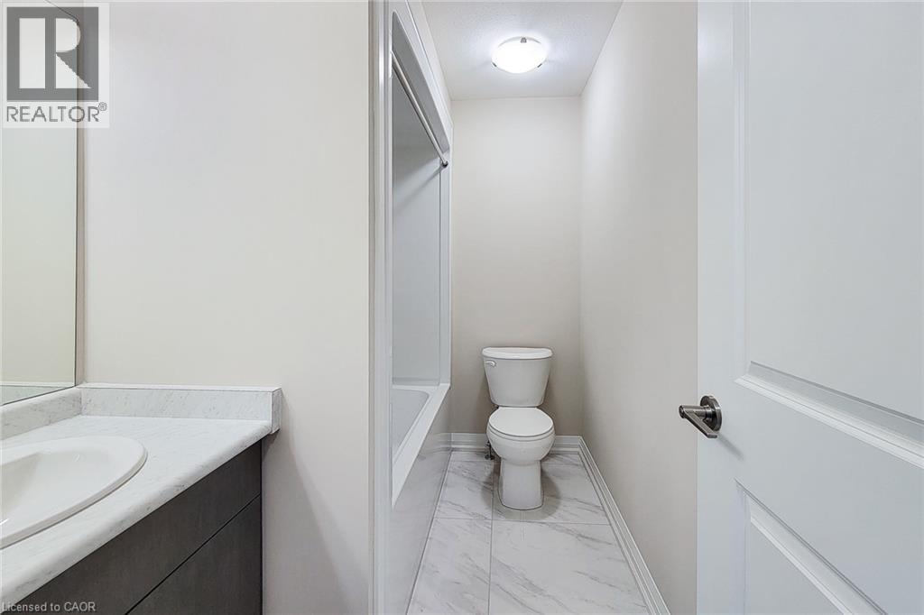 111 ALICIA Crescent, Thorold, Ontario, L2V0M2 — Photo 36