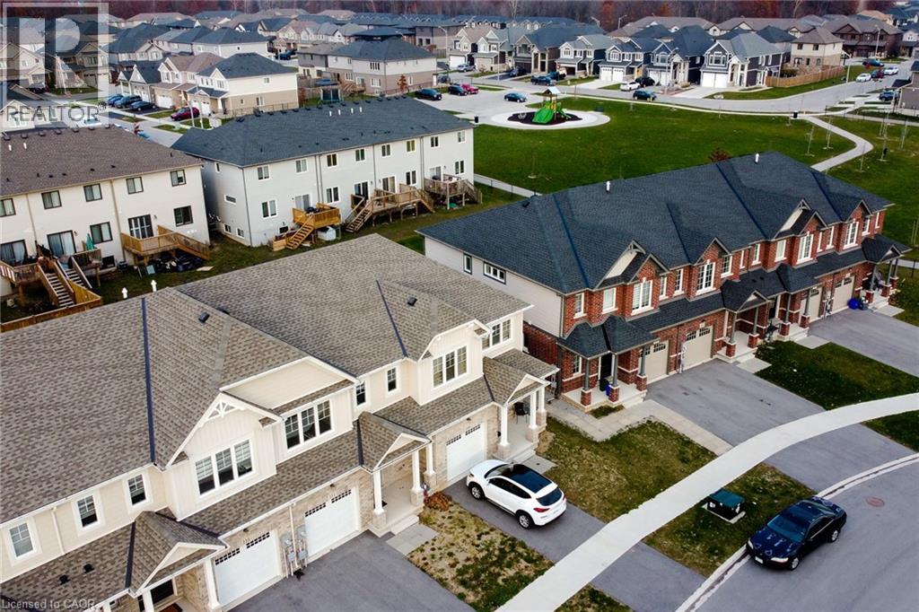 111 ALICIA Crescent, Thorold, Ontario, L2V0M2 — Photo 6