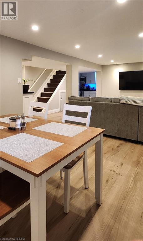 7 BRIER Crescent Unit# LOWER, Brantford, Ontario, N3R3M5 — Photo 14