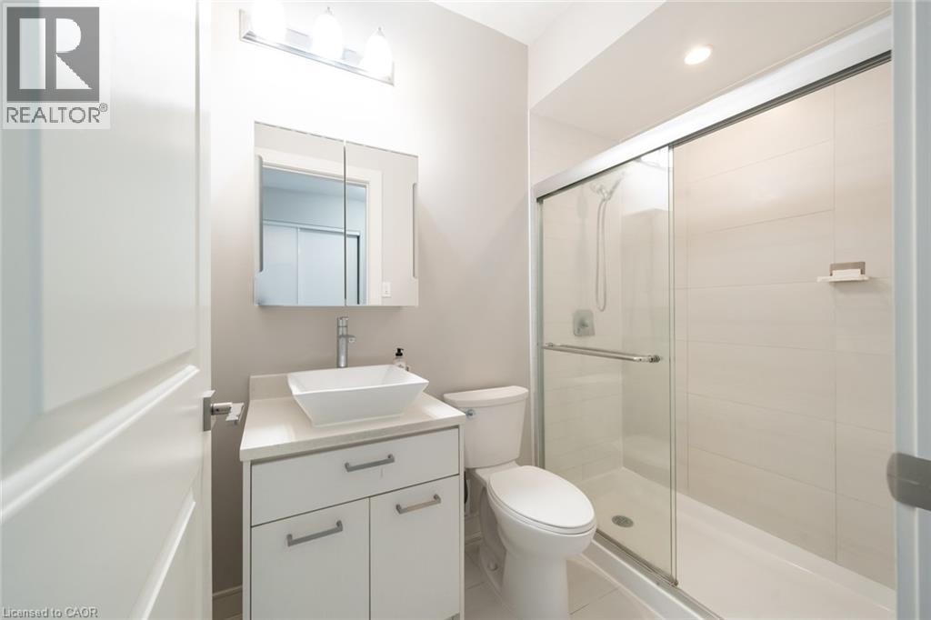 150 MAIN Street W Unit# PH3, Hamilton, Ontario, L8P1H8 — Photo 6