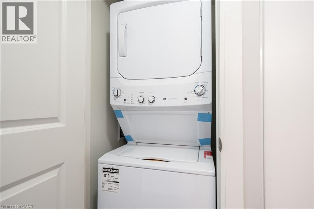 150 MAIN Street W Unit# PH3, Hamilton, Ontario, L8P1H8 — Photo 7