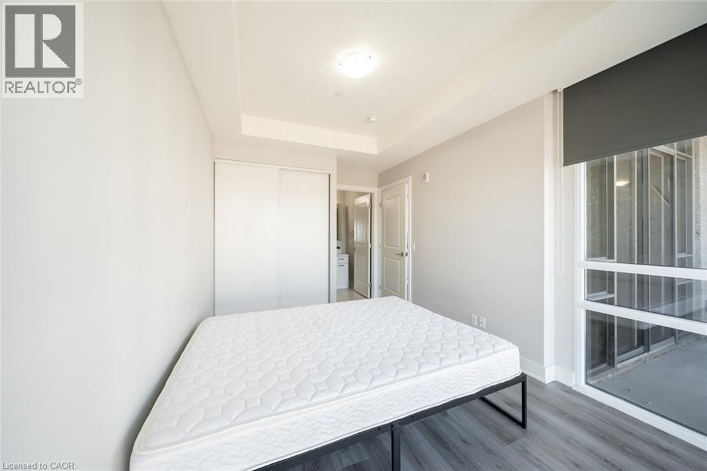 150 MAIN Street W Unit# PH3, Hamilton, Ontario, L8P1H8 — Photo 10