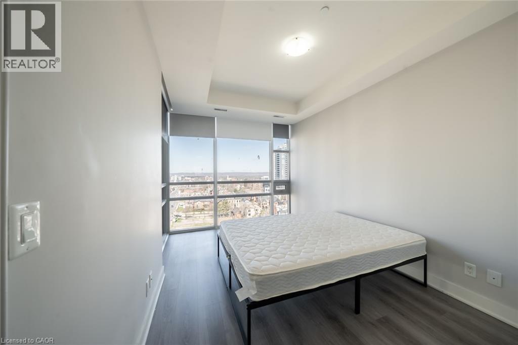 150 MAIN Street W Unit# PH3, Hamilton, Ontario, L8P1H8 — Photo 11