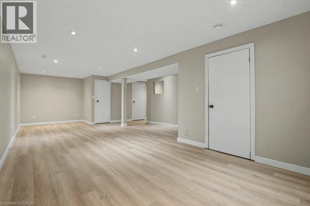 104 RALGREEN Crescent, Kitchener, Ontario, N2M1T9 — Photo 21