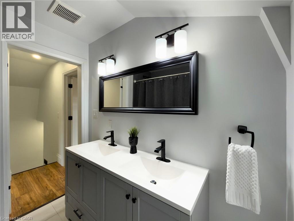 138 CAVELL Avenue, Hamilton, Ontario, L8L7E5 — Photo 20