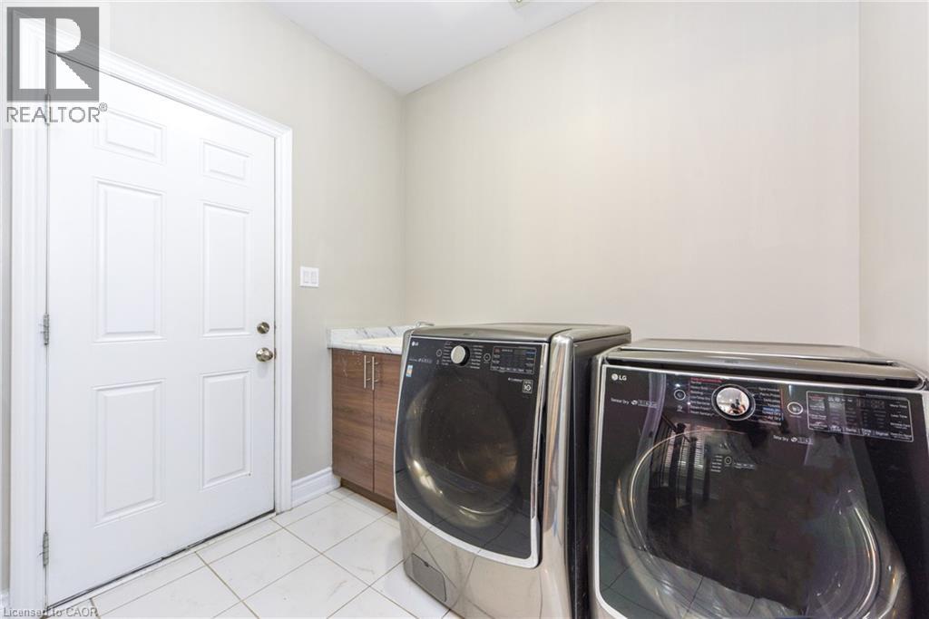 1270 MCPHEDRAN Point, Milton, Ontario, L9E1J5 — Photo 43