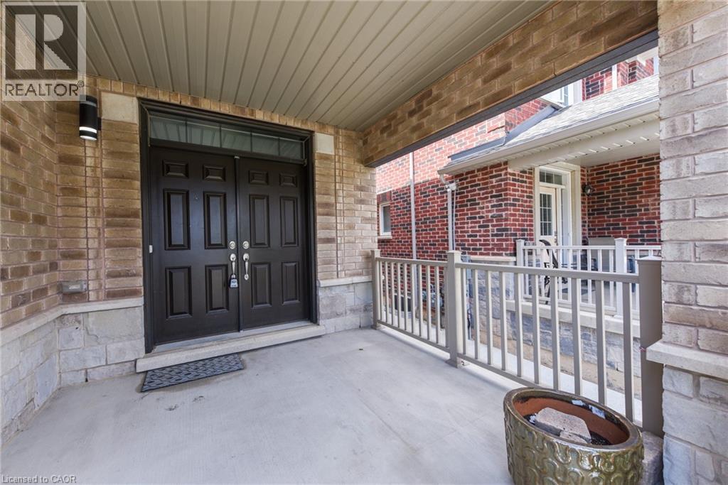 1270 MCPHEDRAN Point, Milton, Ontario, L9E1J5 — Photo 5