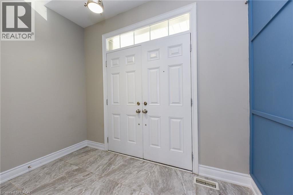 1270 MCPHEDRAN Point, Milton, Ontario, L9E1J5 — Photo 6