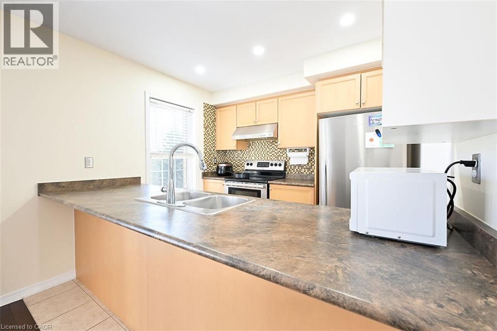 7 SIRENTE Drive Unit# 35, Hamilton, Ontario, L9A0B4 — Photo 7