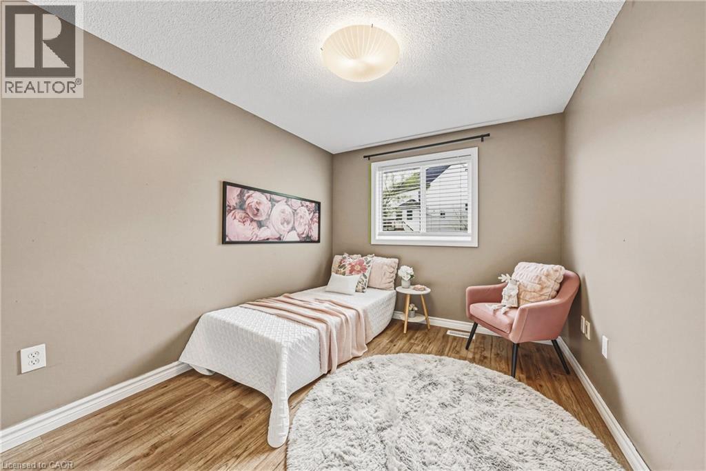 40 MERLENE Court, Cambridge, Ontario, N3C4G1 — Photo 21