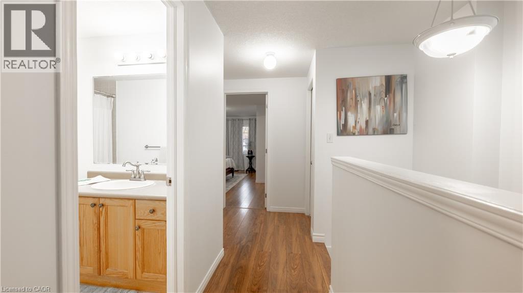 85 BANKSIDE Drive Unit# E34, Kitchener, Ontario, N2N3M4 — Photo 10