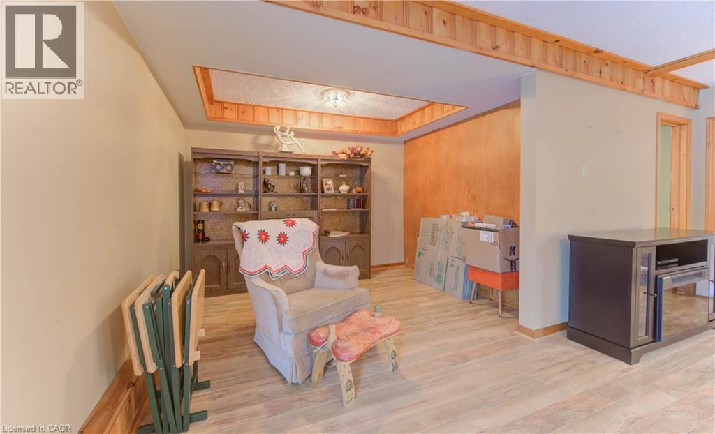 33 MANOR Drive, Kitchener, Ontario, N2A2T9 — Photo 24