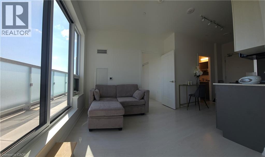 415 MAIN Street W Unit# 701, Hamilton, Ontario, L8P0C9 — Photo 2