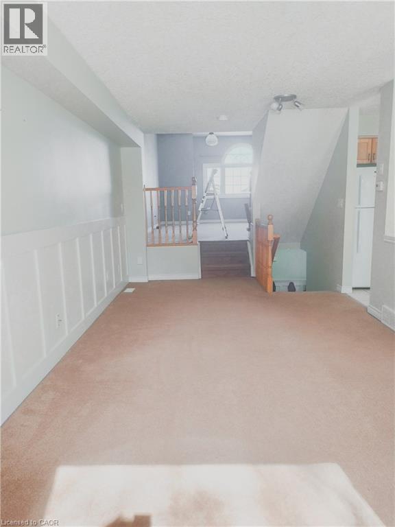 569 ACTIVA Avenue, Kitchener, Ontario, N2E4C3 — Photo 25
