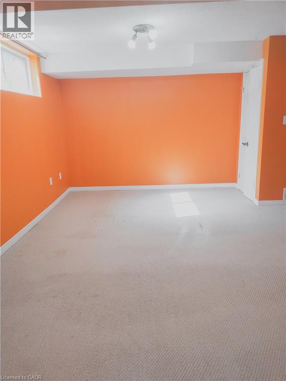 569 ACTIVA Avenue, Kitchener, Ontario, N2E4C3 — Photo 34
