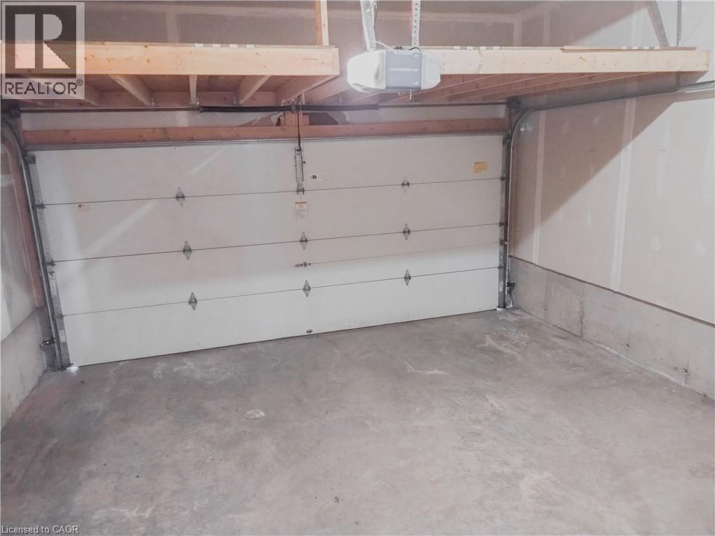 569 ACTIVA Avenue, Kitchener, Ontario, N2E4C3 — Photo 36