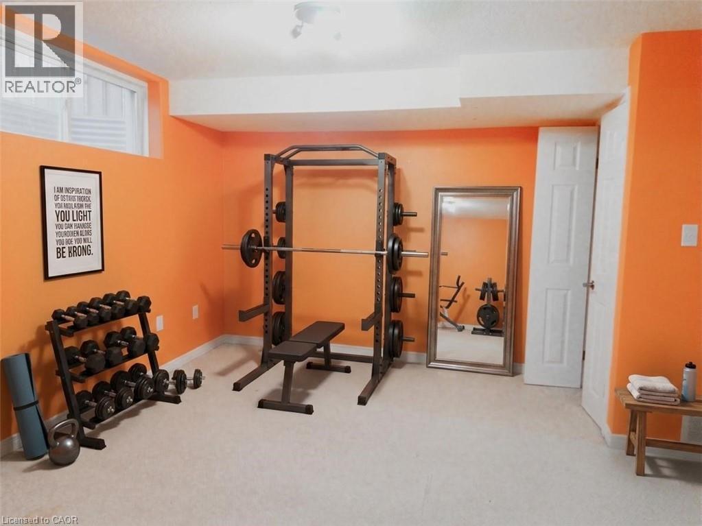 569 ACTIVA Avenue, Kitchener, Ontario, N2E4C3 — Photo 6