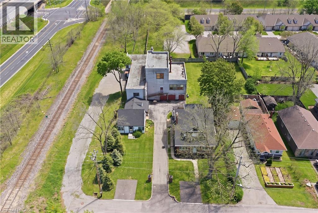 50-52 & 54 PARK Road N, Grimsby, Ontario, L3M2P3 — Photo 1